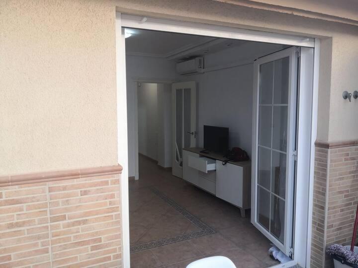 Atico Amplio Y Luminoso Zona Centro Garaje Solo Si Esta Disponible Apartment Roquetas de Mar